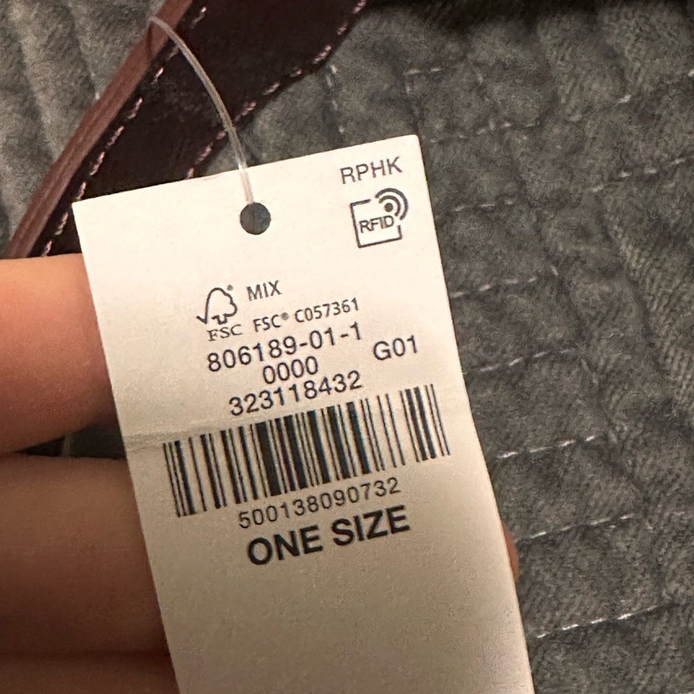 New Old Navy Glossy Burgundy Shoulder Bag - Picture 2 of 4